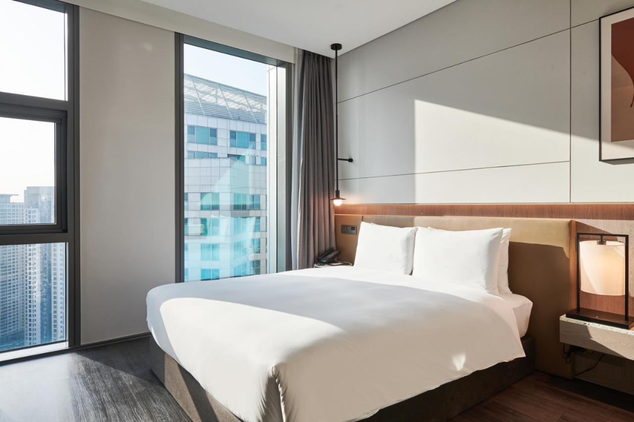 Nine Tree Premier Rokaus Hotel Seoul Yongsan Exteriör bild