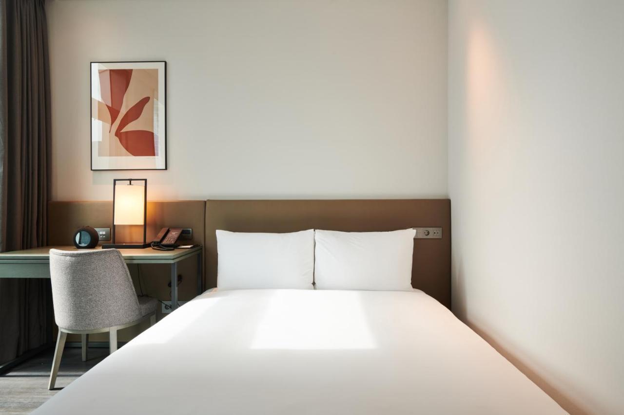 Nine Tree Premier Rokaus Hotel Seoul Yongsan Exteriör bild