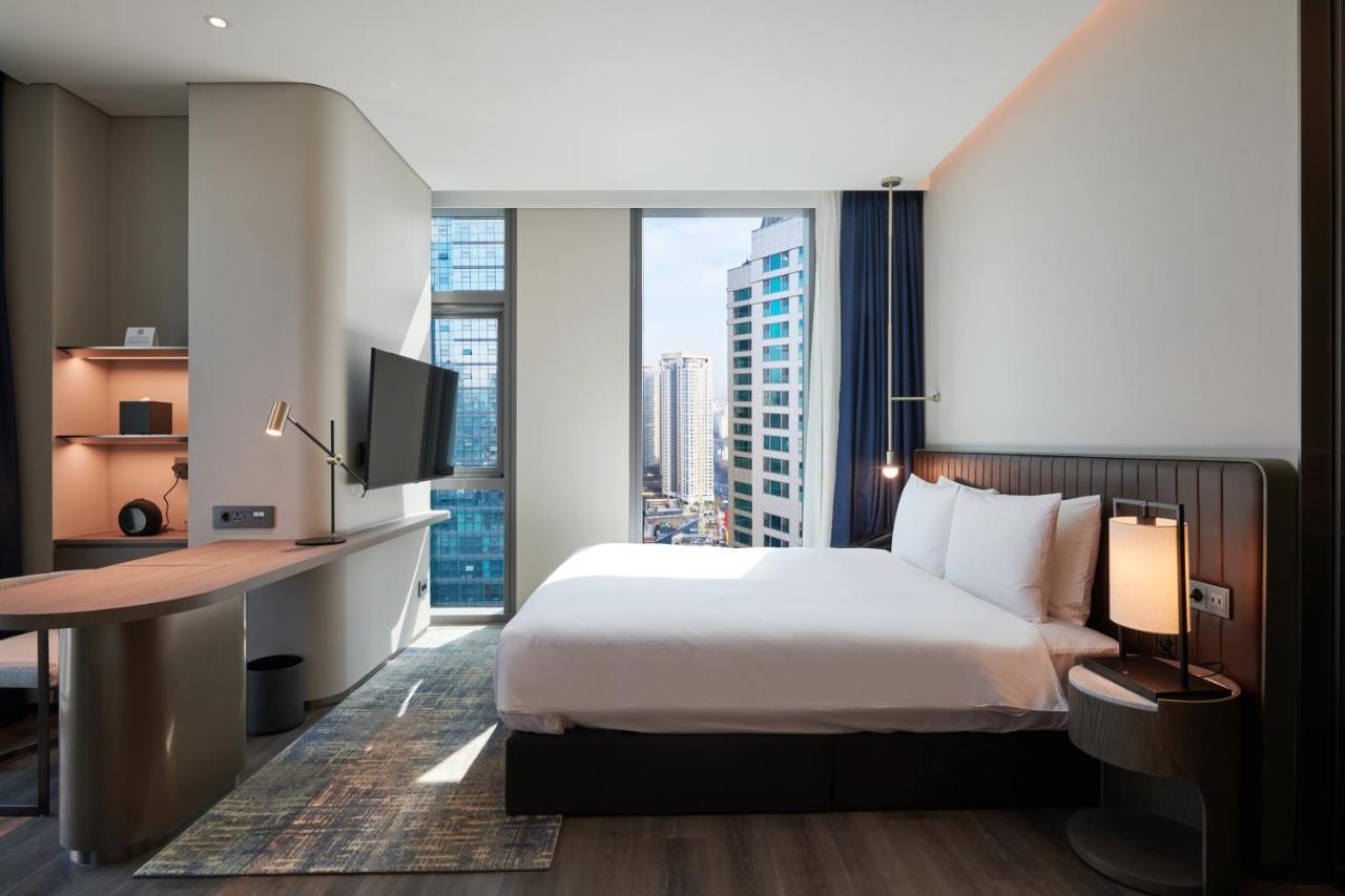 Nine Tree Premier Rokaus Hotel Seoul Yongsan Exteriör bild