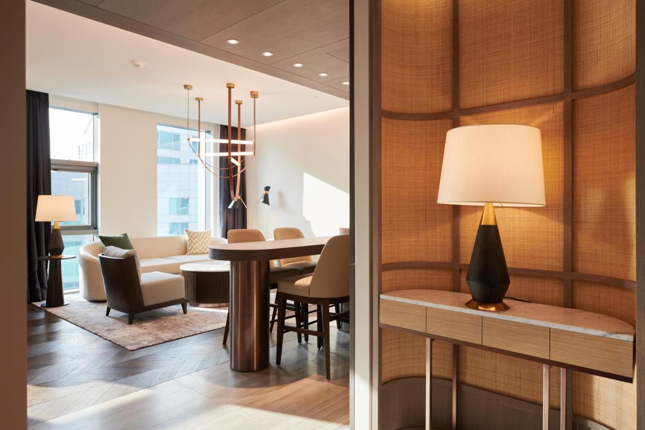 Nine Tree Premier Rokaus Hotel Seoul Yongsan Exteriör bild