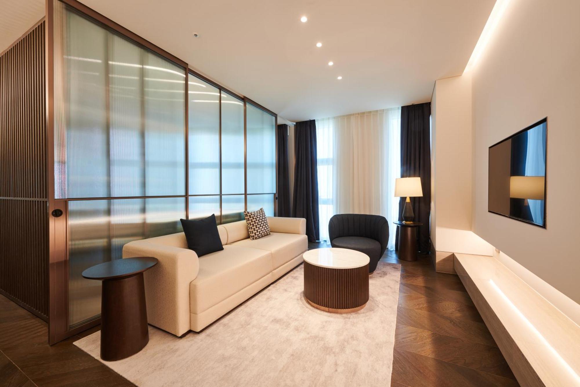 Nine Tree Premier Rokaus Hotel Seoul Yongsan Exteriör bild