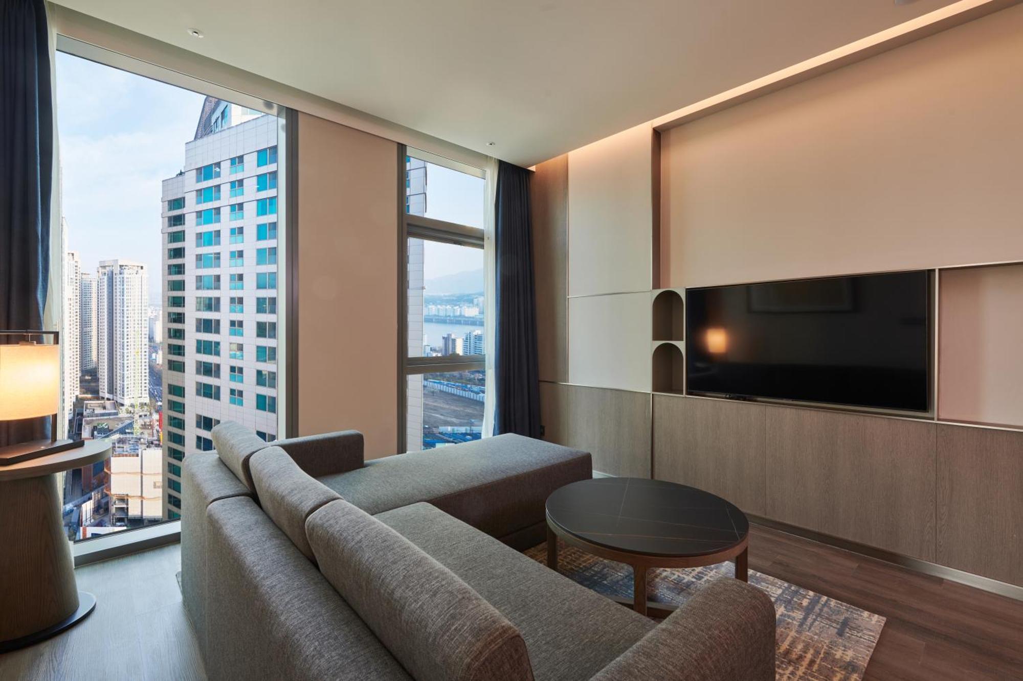 Nine Tree Premier Rokaus Hotel Seoul Yongsan Exteriör bild